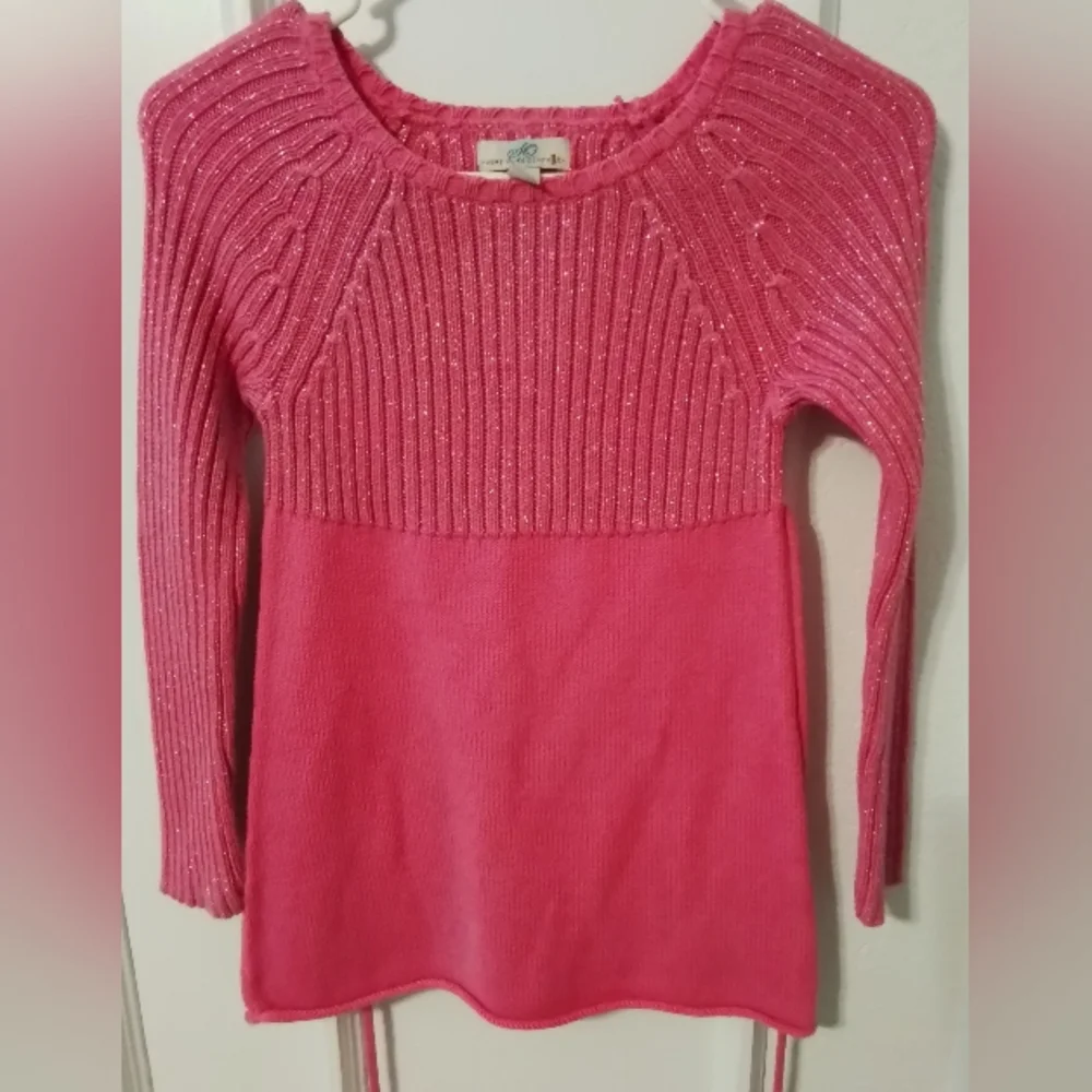 Pink Sweater - Picture 1 of 3